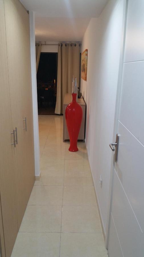 Bambu Apartment อาโรนา ภายนอก รูปภาพ