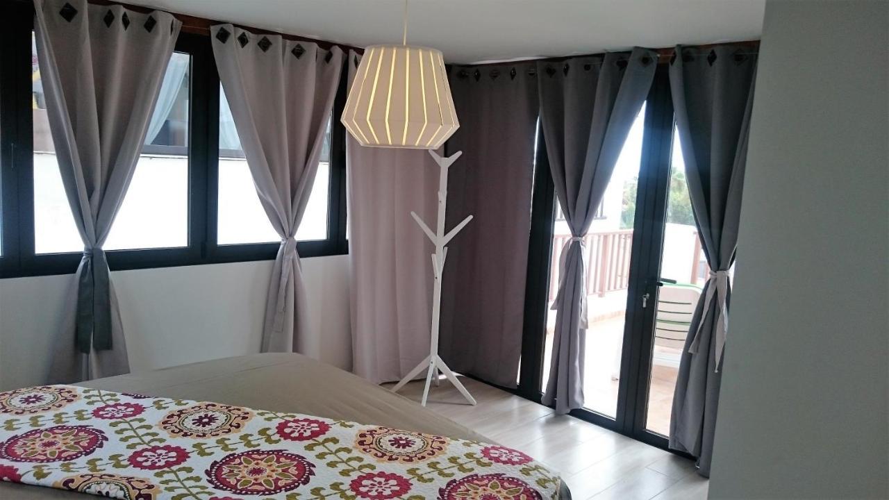 Bambu Apartment อาโรนา ภายนอก รูปภาพ