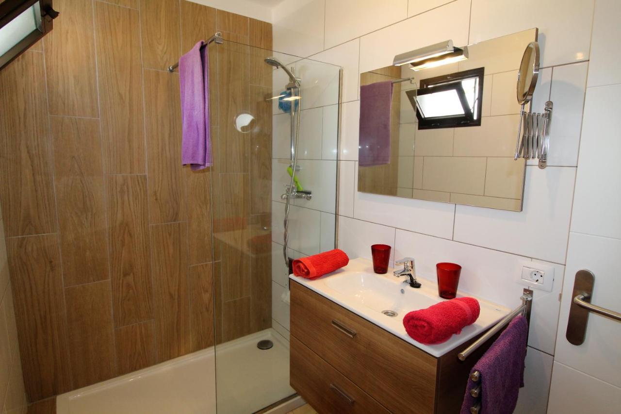 Bambu Apartment อาโรนา ภายนอก รูปภาพ