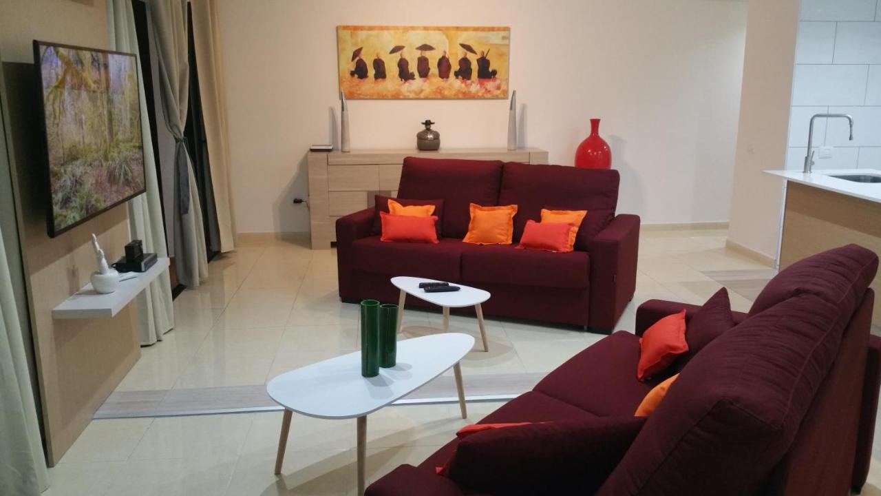 Bambu Apartment อาโรนา ภายนอก รูปภาพ